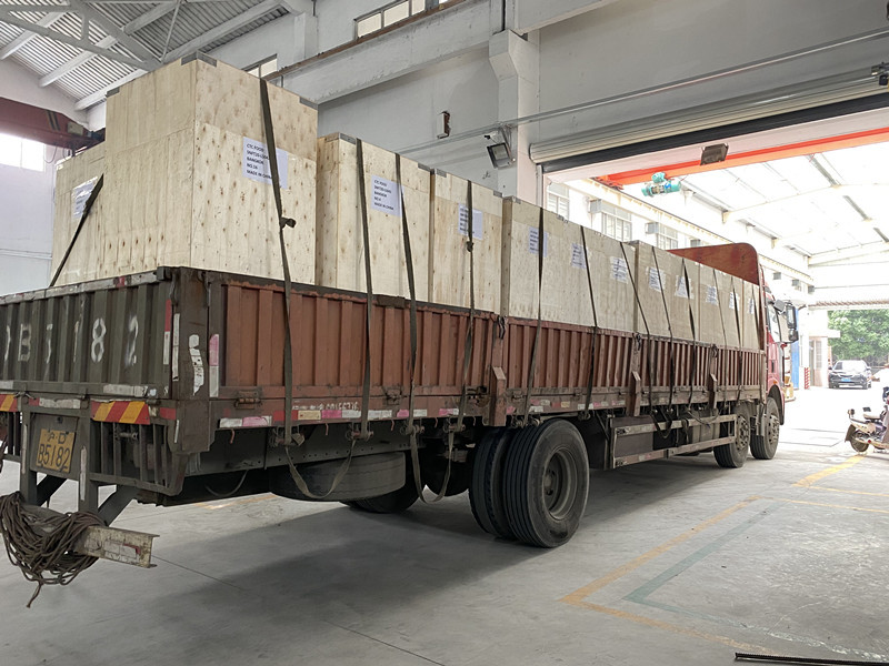 Derniers blogs de l'entreprise sur 17 broyeurs universels d'ensembles et moulin de Fitz prêt pour le bateau en Thaïlande